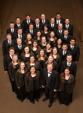 BYU-Idaho Collegiate Singers, directed by Randall Kempton. Tour group photo. 2017