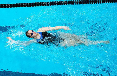 Swimming in the Hart pool