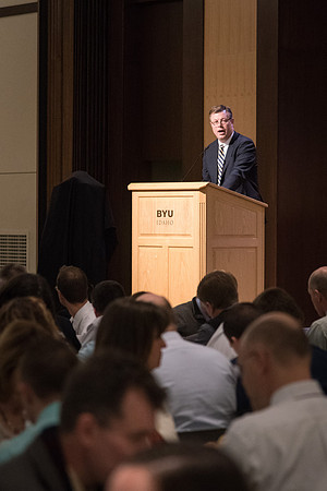 Faculty enjoy a luncheon with Clayton Christensen, the Kim B. Clark Professor of Business Administration at the Harvard Business School