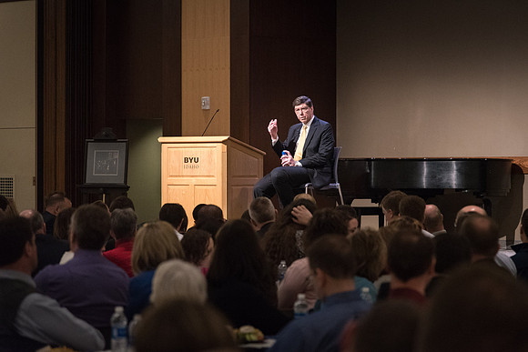 Faculty enjoy a luncheon with Clayton Christensen, the Kim B. Clark Professor of Business Administration at the Harvard Business School