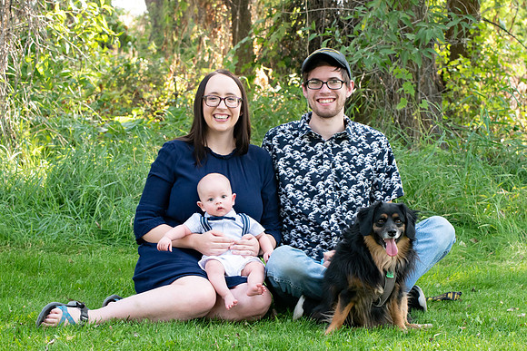 Rachel Tullis, an interdisciplinary science major, and her family. Photo for LDS Philanthropies.