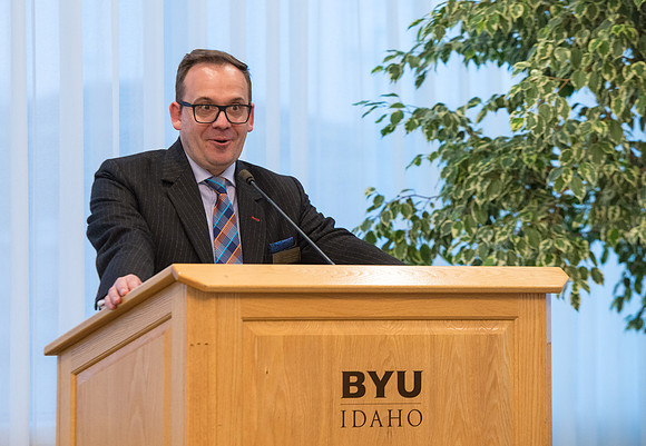 Brent & Marybeth Jones are recognized for their contribution to the Arts at the annual Snow Society Banquet at BYU-Idaho.