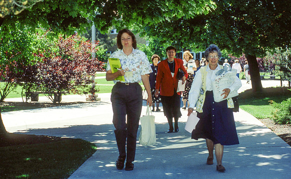 Educational Week - 1998