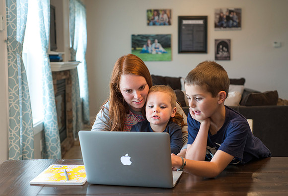 Pathway student Elizabeth Cameron and her family. March 2017