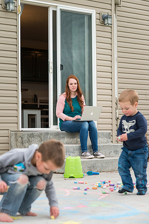 Pathway student Elizabeth Cameron and her family. March 2017