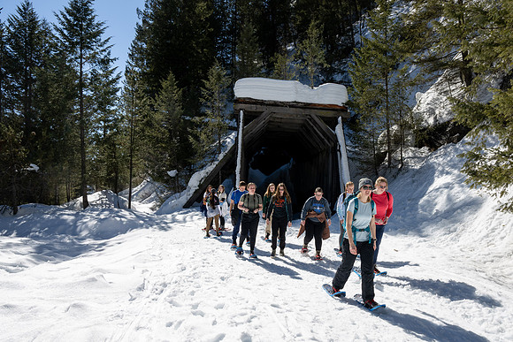 Snowshoeing at Bear Gulch - Mar 2025
