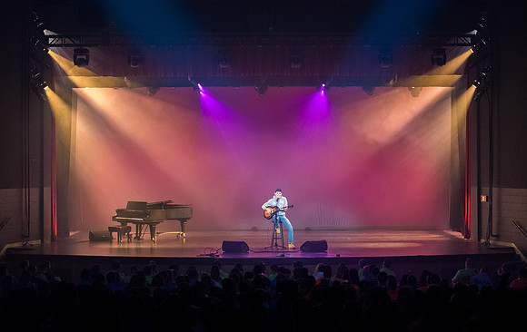 Get Connected finishes their first day with a Talent Show from incoming freshmen.