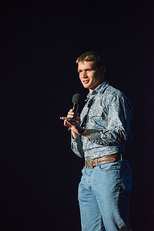 Get Connected finishes their first day with a Talent Show from incoming freshmen.