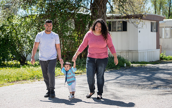 Pathway, Lesila and Vaie Kitekei'aho family. April 2017