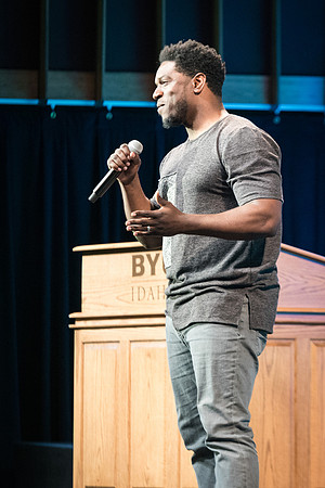 The Power to Become (P2B) Conference encourages students, alumni and guests to discover their passion, tell their story and to network effectively. P2B is not a traditional professional development co