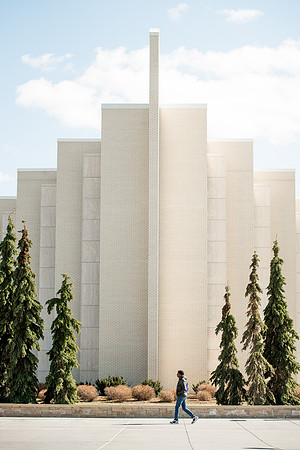 Students walk around BYUI campus on their first day of classes for the Spring 2021 semester.