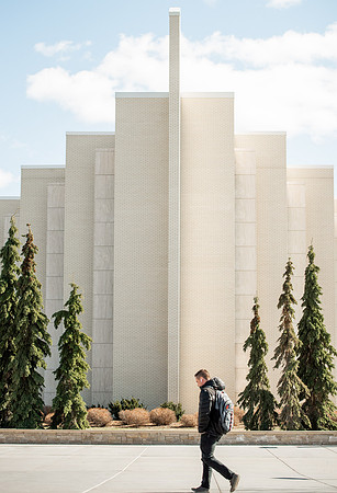 Students walk around BYUI campus on their first day of classes for the Spring 2021 semester.