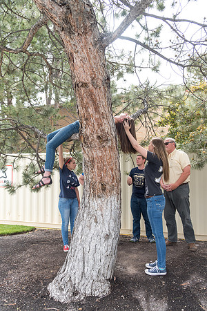 Students learn about Wilderness First Aid.