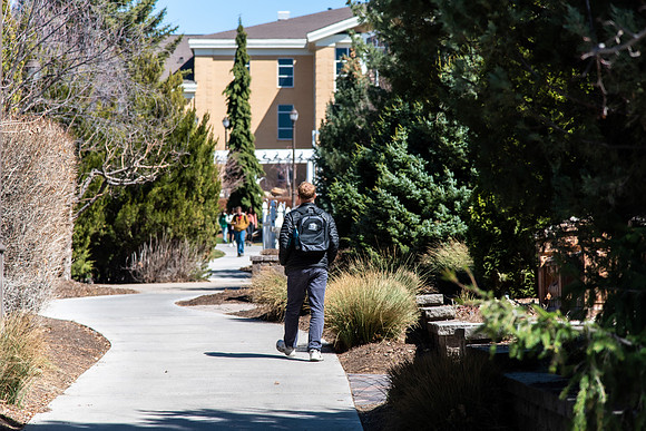 Students on Campus - Apr 2021
