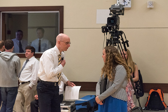 A farewell reception is held for President and Sister Gilbert, and their family. Students, faculty and friends come to say goodbye to the family and thank them for their service. 2017