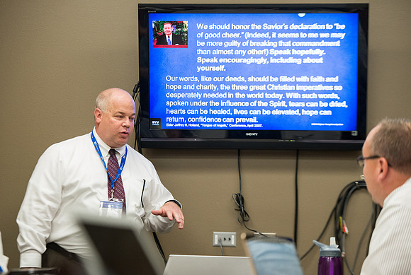 Online Instructors gather to learn at the Online Learning & Teaching Conference at BYU-Idaho. James Patterson leads a session on "Leaders and Coaches"2017