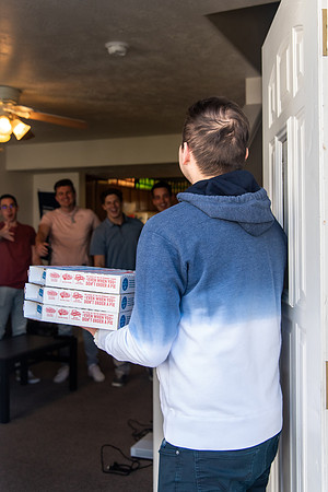 Roommates (Guys)  - Apr 2021