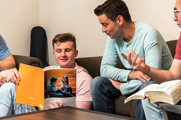 Roommates (Guys)  - Apr 2021