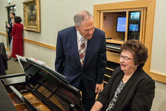 Emeritus Breakfast, Nov 2018, BYU-Idaho Alumni Award of excellence was awarded to Jon Beesley.
