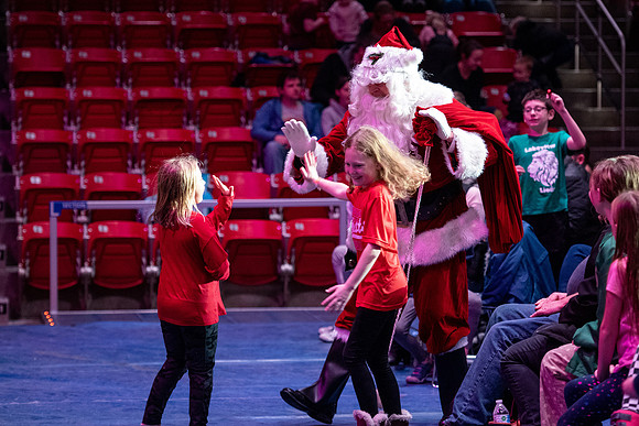 Sound Alliance and Vocal Union perform Swinging Christmas in the Hart Gym.
