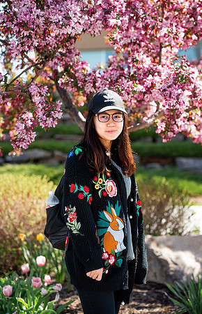 Flowers between the Taylor Building and Manwaring Center during the Spring 2021 Semester.