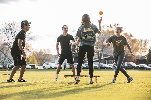 Students enjoy the warm weather of Spring semester by spending time in Porter Park.