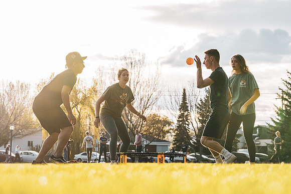 Students enjoy the warm weather of Spring semester by spending time in Porter Park.