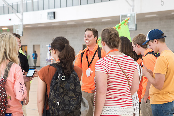 New students participate in the Get Connected Games held in the I-Center Courts.