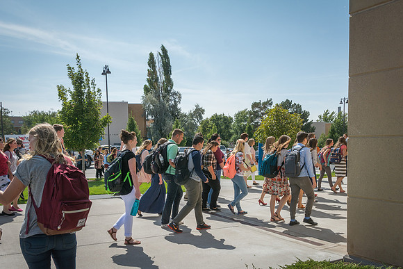 Students make their way to the I-Center for the first Devotional of the 2017 Fall Semester.