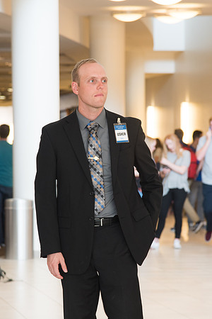 Students arriving to the i-Center for the BYU-Idaho Devotional. Sept 2017