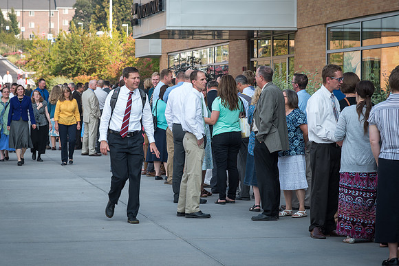 The line of employees entering the MC for the Employee Banquet runs out the North-East corner of the building and all the way to the North-West corner of the building. 2017