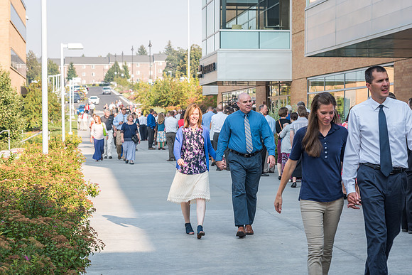 The line of employees entering the MC for the Employee Banquet runs out the North-East corner of the building and all the way to the North-West corner of the building. 2017