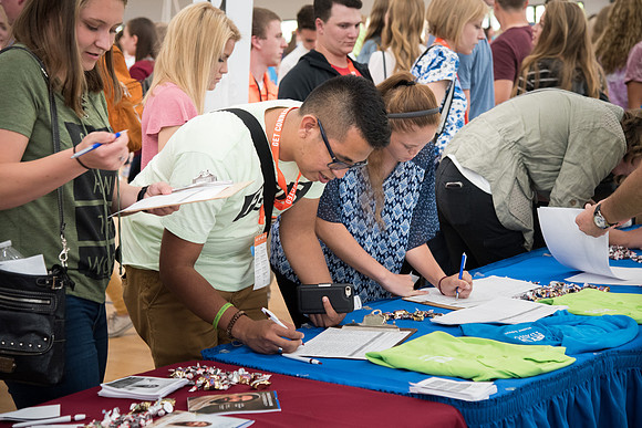 Incoming students learn about ways to get involved at BYU-Idaho.