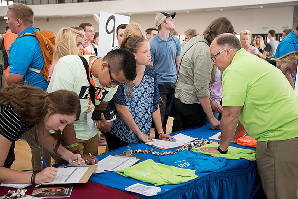 Incoming students learn about ways to get involved at BYU-Idaho.