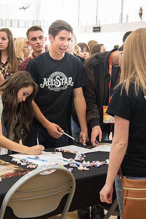 Incoming students learn about ways to get involved at BYU-Idaho.