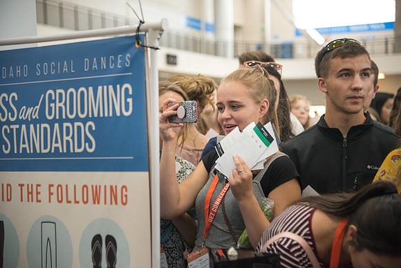 Incoming students learn about ways to get involved at BYU-Idaho.