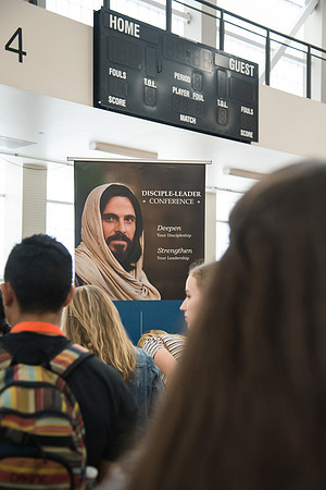 Incoming students learn about ways to get involved at BYU-Idaho.