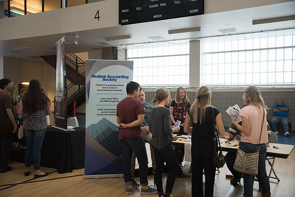 Incoming students learn about ways to get involved at BYU-Idaho.
