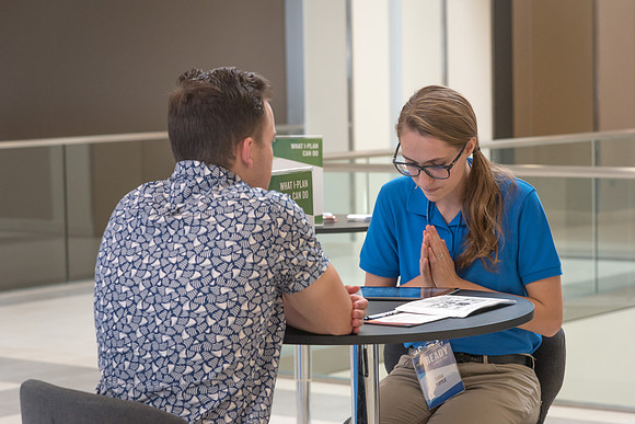 A kiosk is setup in the MC near Legacy Hall where students can get help with their academic planning.