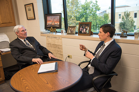 Henry Christian Eyring meets with his former professor, Ed Sexton.