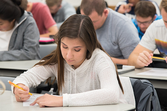 BYU-Idaho students at a Biology Class. Instructor Todd Kelson. Sept 2017