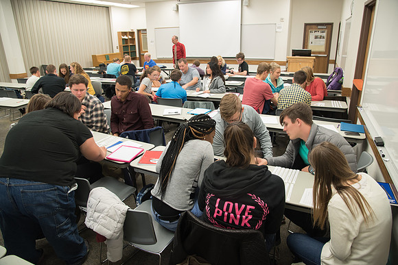 BYU-Idaho students at a Biology Class. Instructor Todd Kelson. Sept 2017