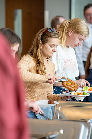 Freshman students at BYU-Idaho attend a lunch at the STC to commemrate their time at Freshman Connection.