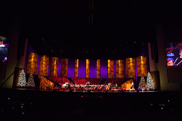 At the BYU-Idaho Christmas, the university dance department, choirs and orchestra, came together with guest artists Canadian Brass for a beautiful and uplifting show.