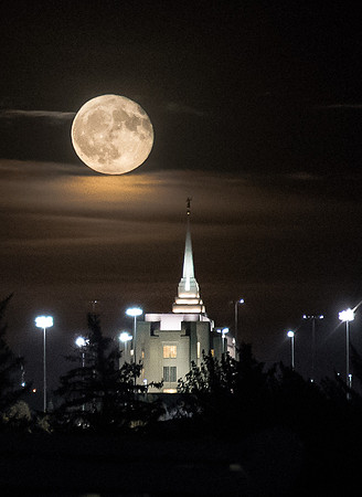 Rexburg Temple and Moon- OCT 2017