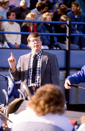 Kendall Nielson directs Pep Band.