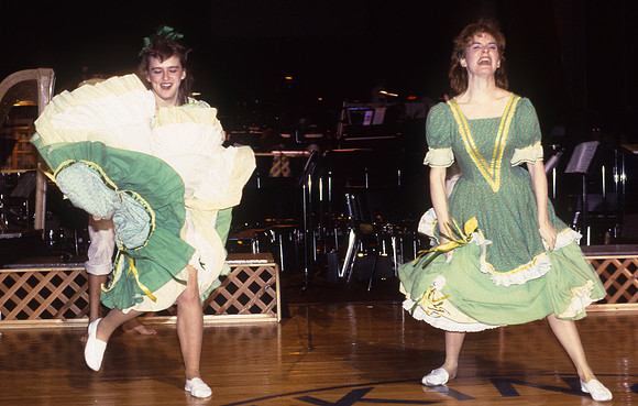 Showtime company, Feb 1989