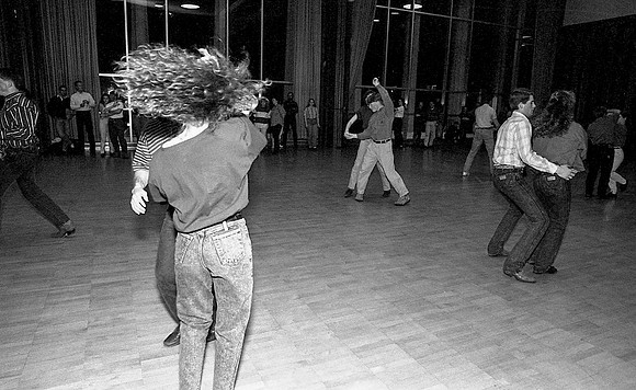 Country dancing club, Mar 1993