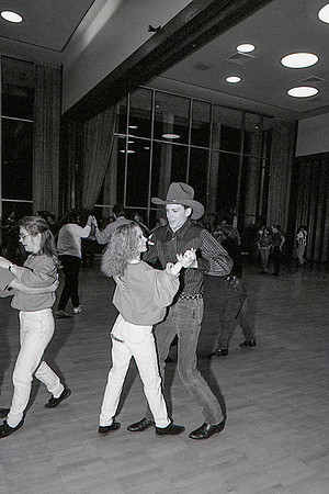 Country dancing club, Mar 1993