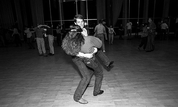 Country dancing club, Mar 1993